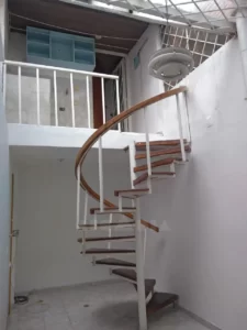 Home living str soho 2K sqft 5 levels twin patio backroom 225x300